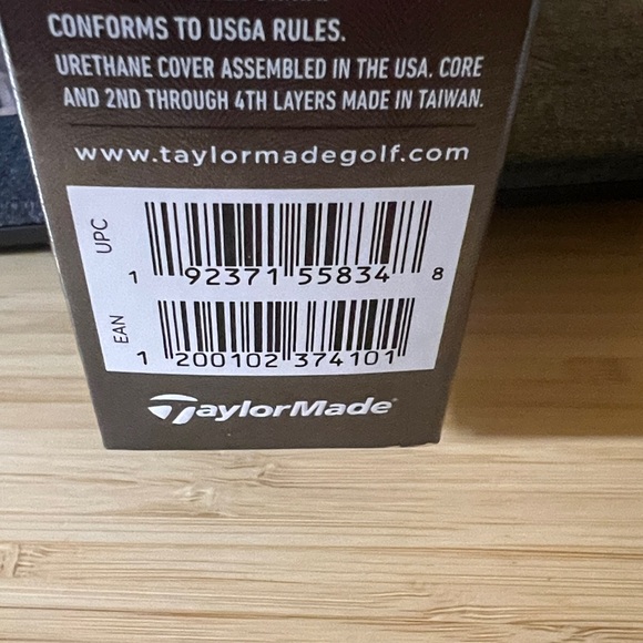 TaylorMade TP5x Tour Golf Balls - White and Red - Picture 5 of 5
